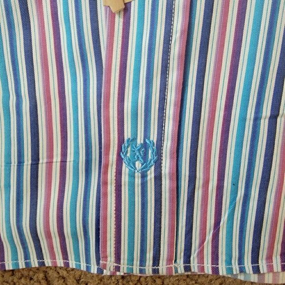 Men's Bugatchi Classic Fit Button Up Shirt. 100% Cotton. Size M. - Picture 8 of 8
